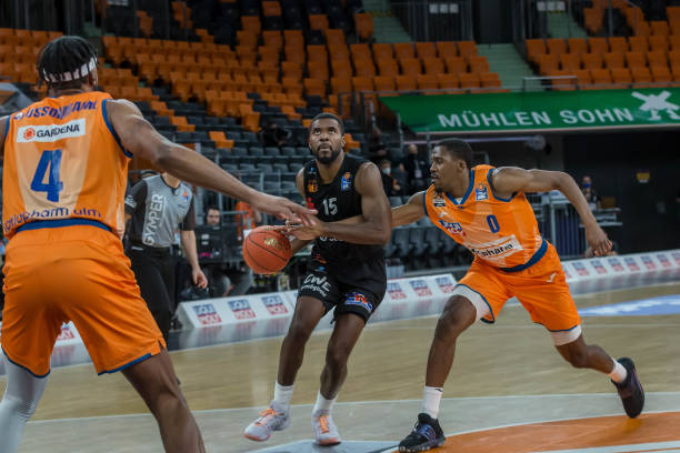 日本队将在 日本队将在